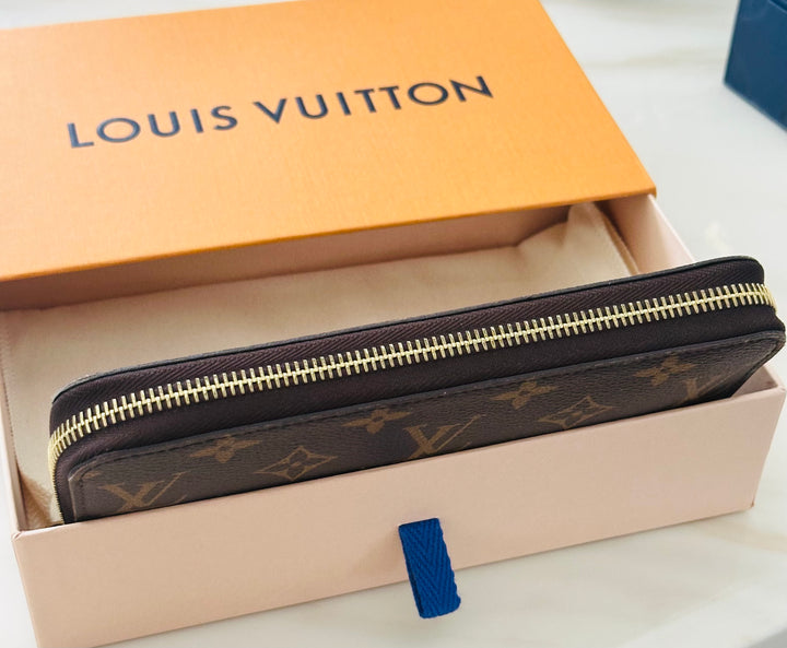 LV women’s Zippy Wallet RRP $1240