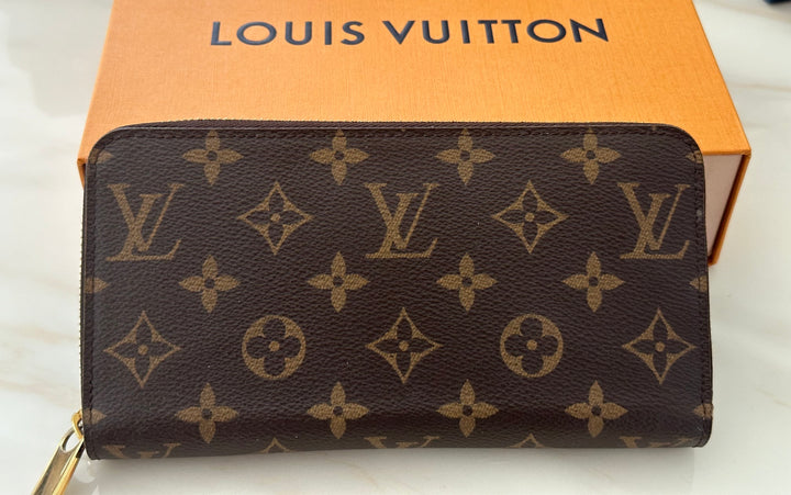 LV women’s Zippy Wallet RRP $1240